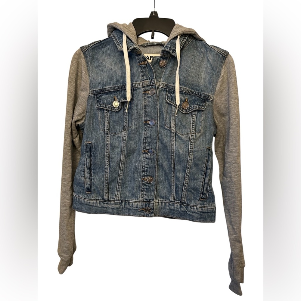 Garage Blue Denim Jacket Hooded Gray‎ Sleeves Size Medium